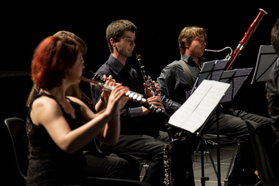 2015_06_01_quasars_ensamble_web-5