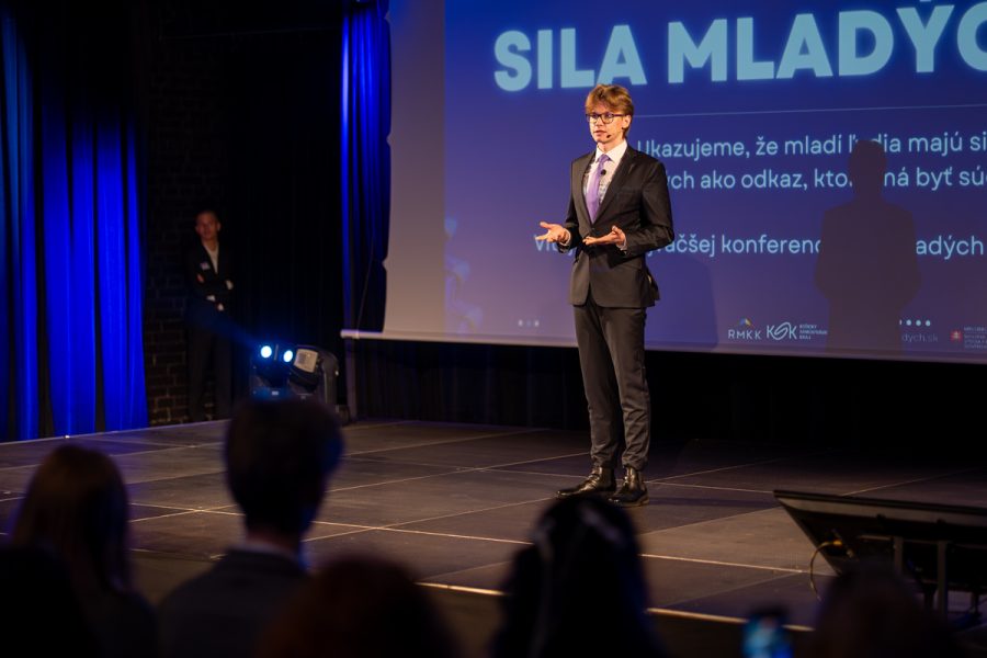 DSC00411-Enhanced-NR