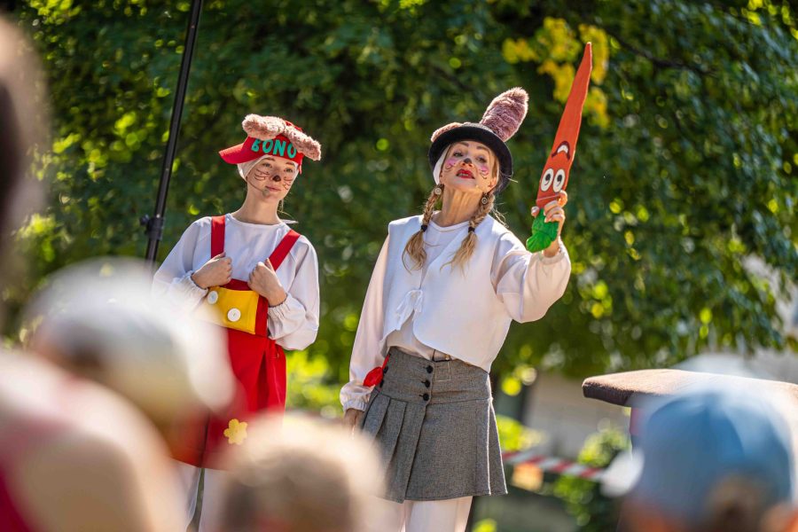 Divadlo z klobuka web 16